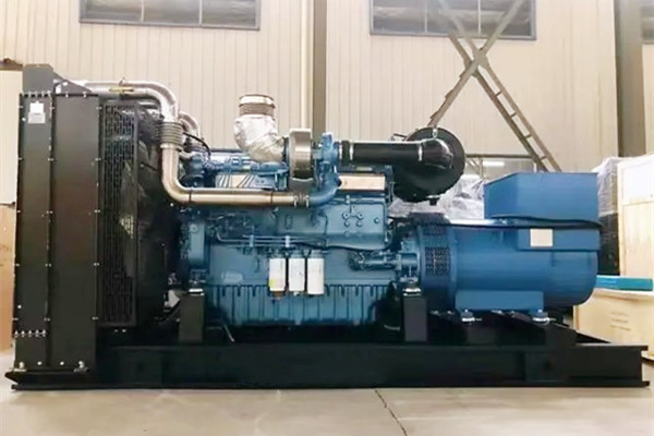 淮柴950kw发电机组